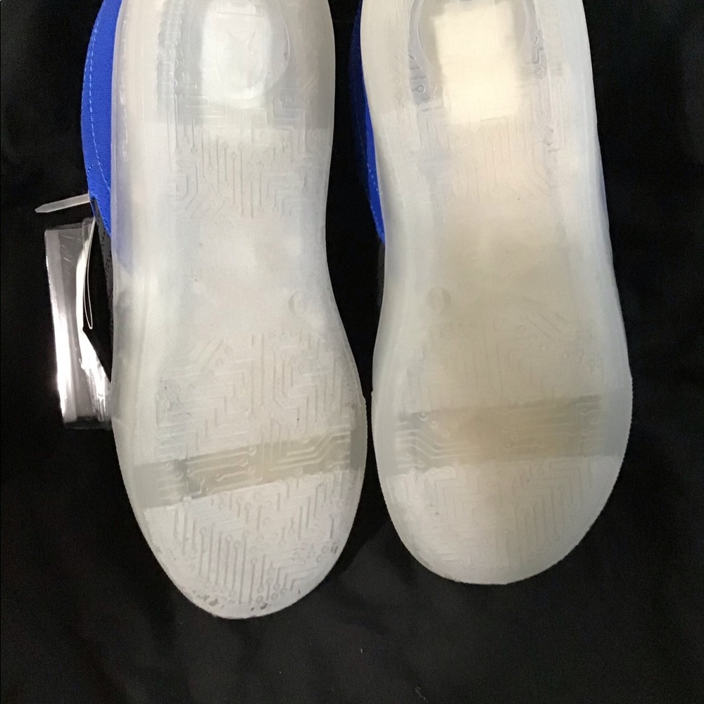 Remote Controlled light up shoes! - Picture 7 of 7